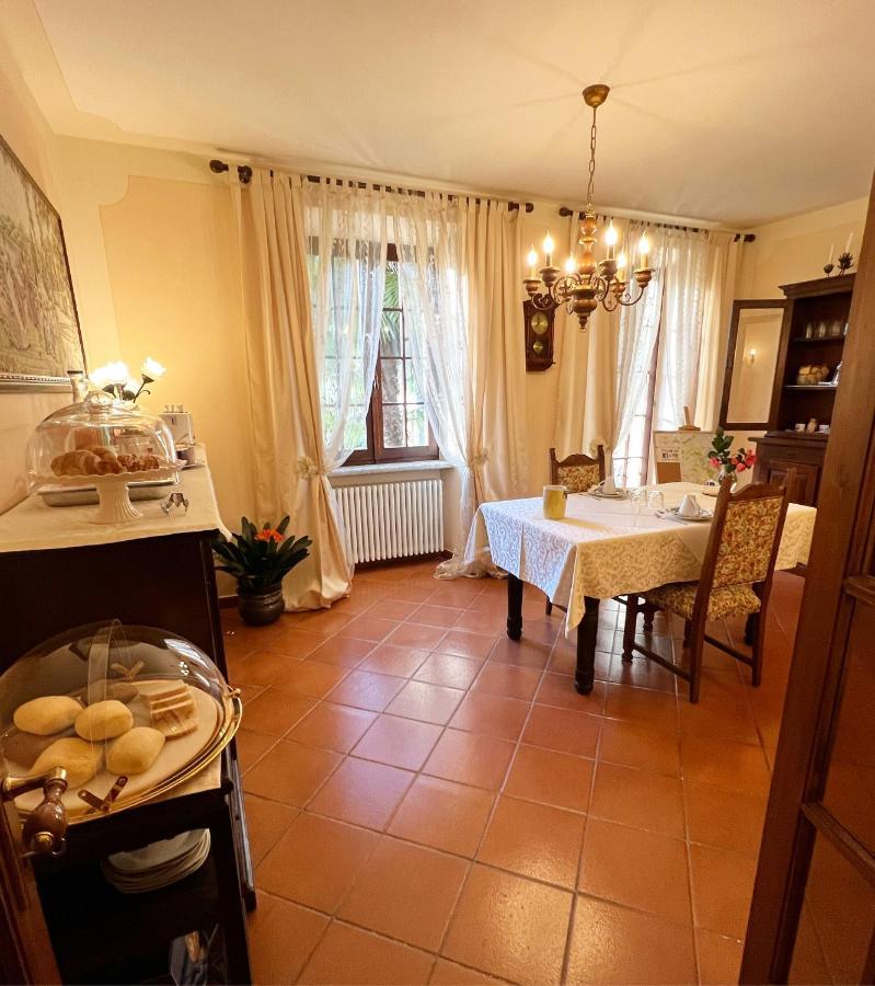 B&B Azalea Cannobio Exterior photo